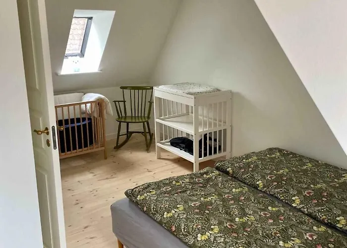 Charming Townhome Near And Square Сasa de vacaciones Ærøskøbing